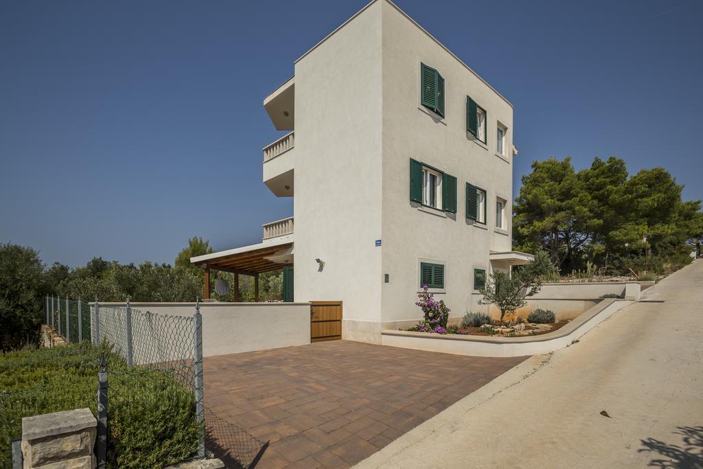 Apartmani Mariela 马斯林尼察 外观 照片
